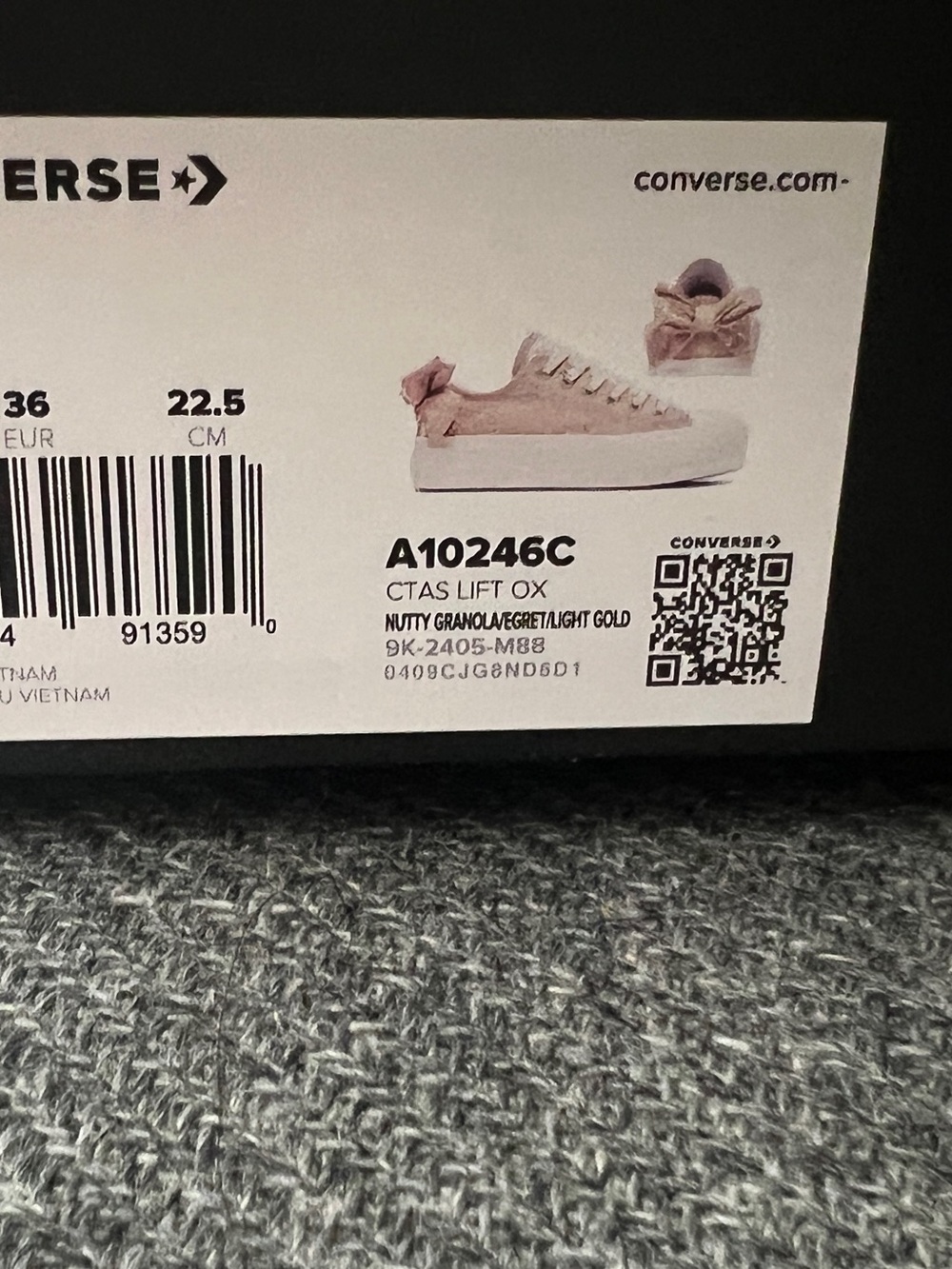 NEW Women’s Converse Chuck Taylor All Star Lift Low Bows A10246C Platform Shoes - Picture 14 of 16